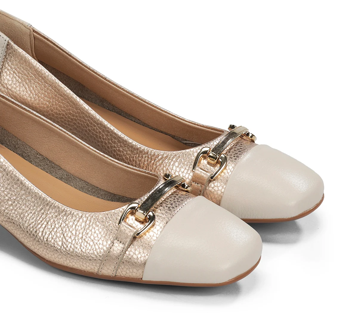 GIA D9304 Goldener Schuh - Image 13