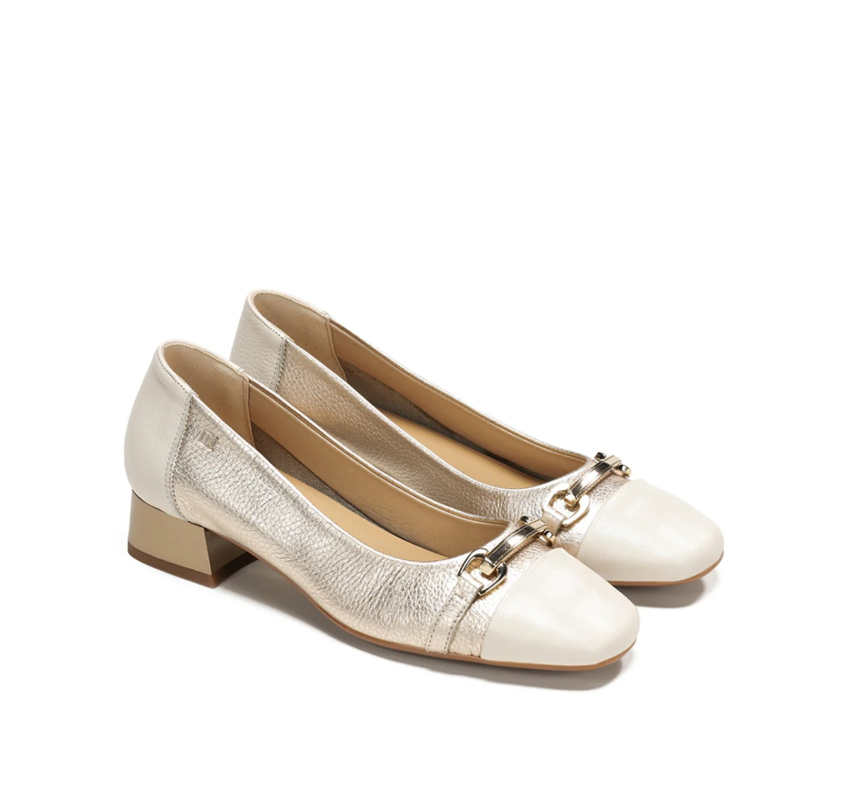 GIA D9304 Goldener Schuh - Image 4