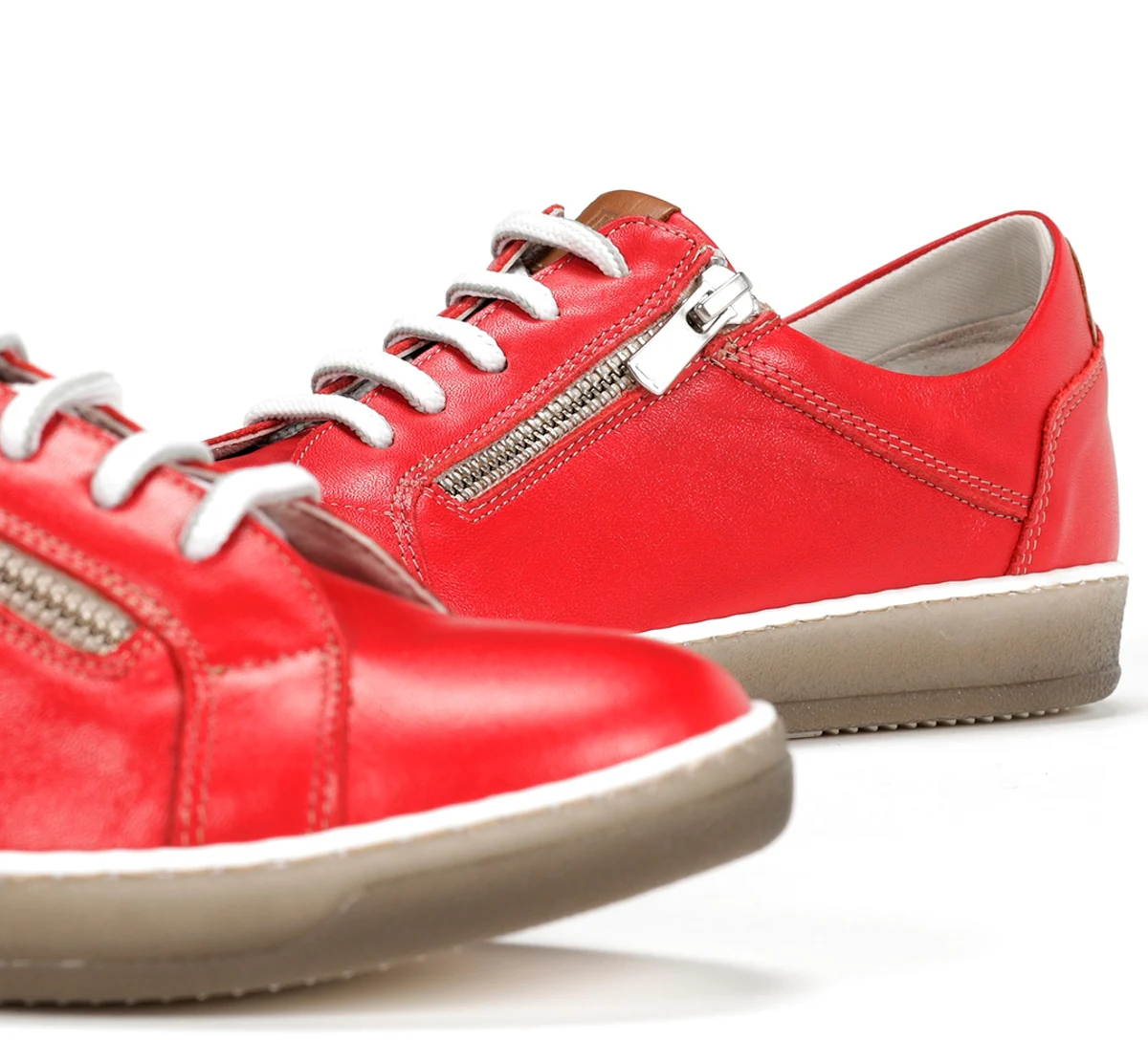 KAREN D8225 Roter Sneaker - Image 7