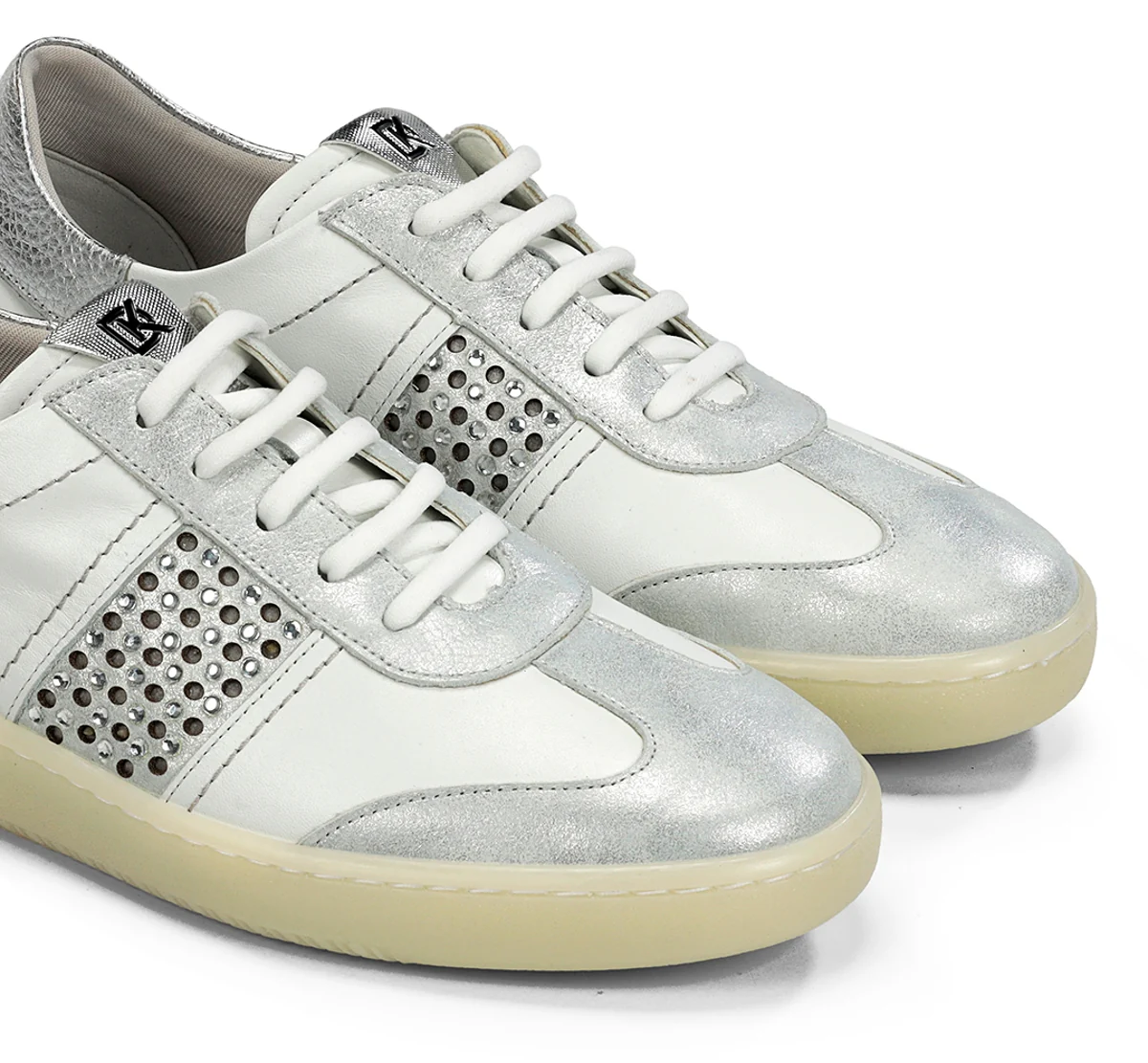 LYNN D9478 Silberne Turnschuhe - Image 6