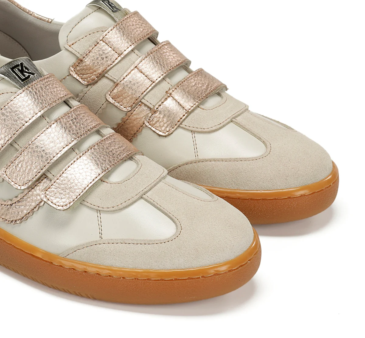 LYNN D9610 Taupe Turnschuhe - Image 6